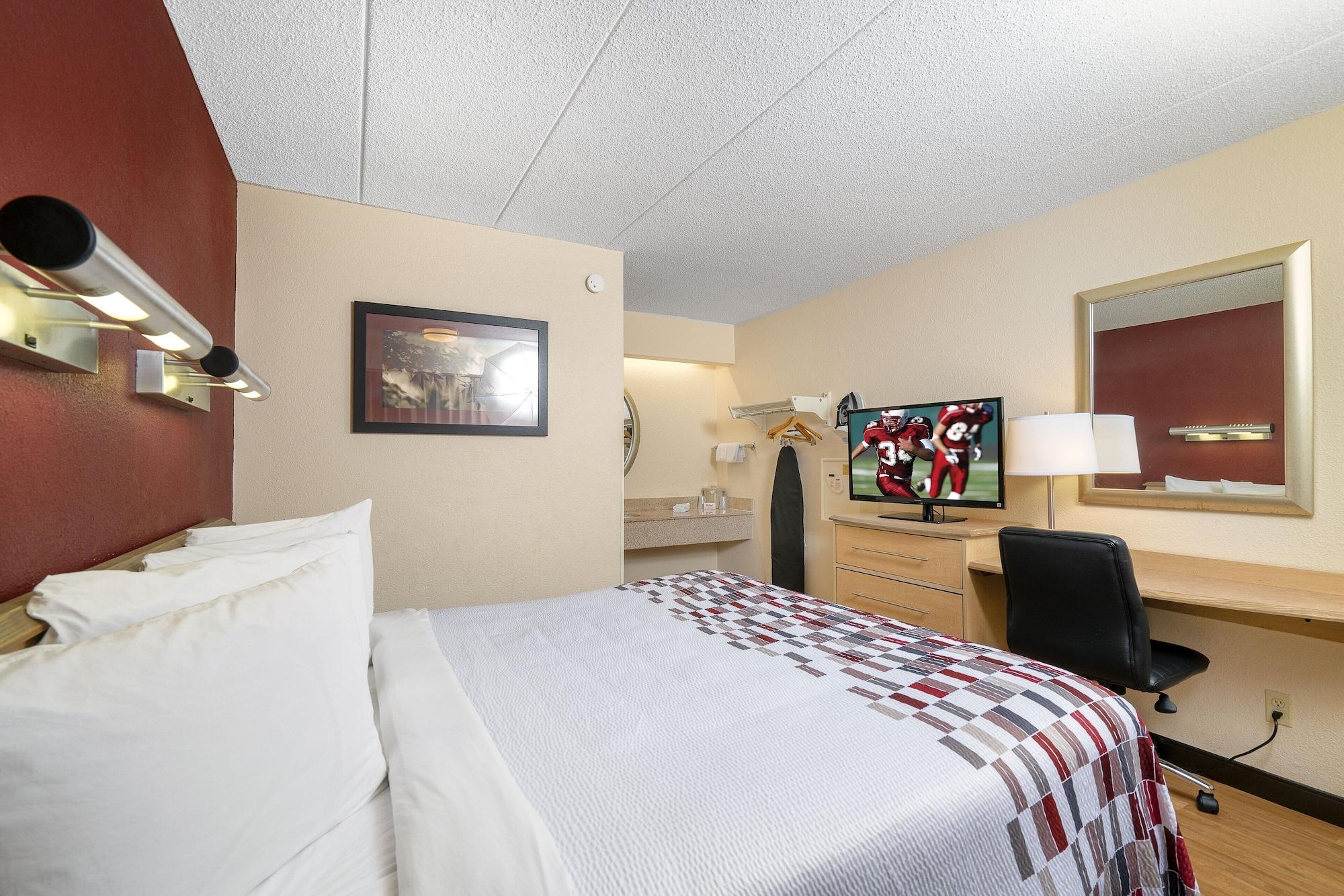 Red Roof Inn Philadelphia - Oxford Valley Langhorne Exterior foto